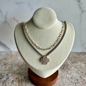 Elegant Silver and Gold Clover Pendant Necklace